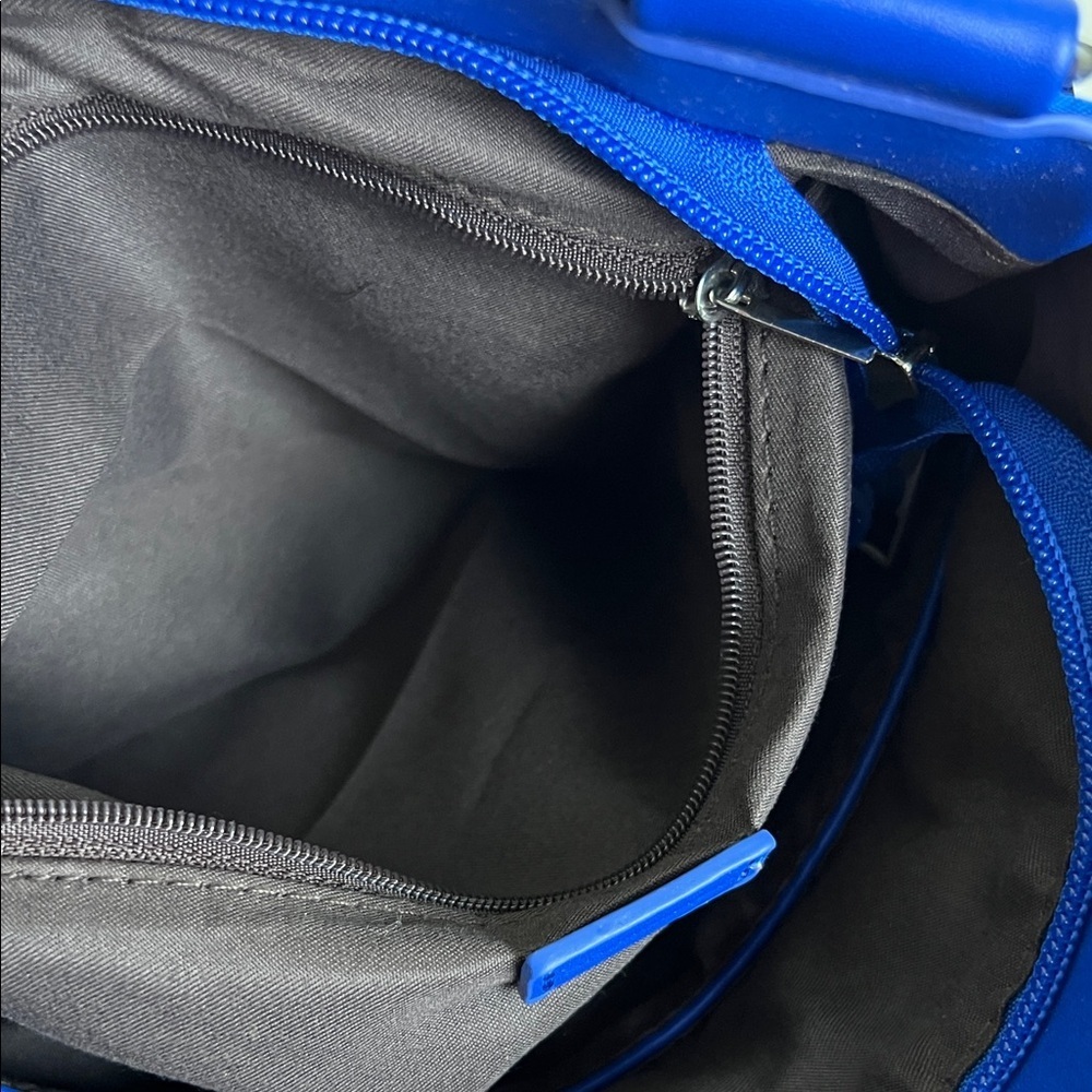 Ahdorned Blue Camo Camp Adjustable Crossbody Bag - Picture 9 of 12
